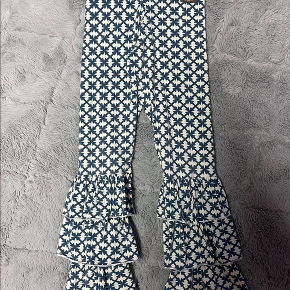 Matilda Jane set. Best Friends Collar tee size 12. Windmill Bennys size 10. - Picture 3 of 3